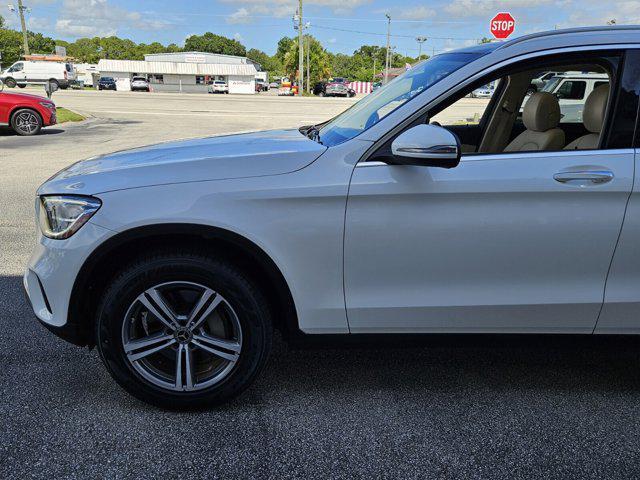 used 2020 Mercedes-Benz GLC 300 car, priced at $22,548