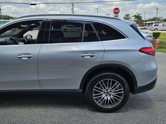 new 2025 Mercedes-Benz GLC 300 car, priced at $55,935