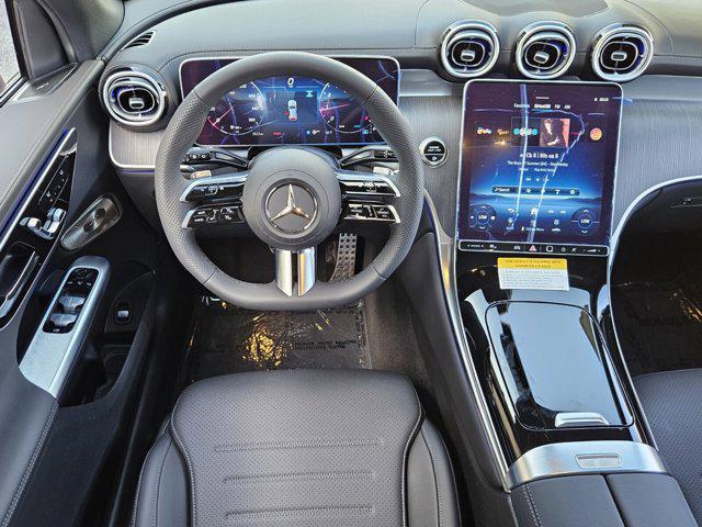 new 2025 Mercedes-Benz GLC 300 car, priced at $60,205