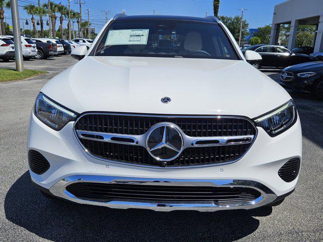 new 2025 Mercedes-Benz GLC 300 car, priced at $55,405