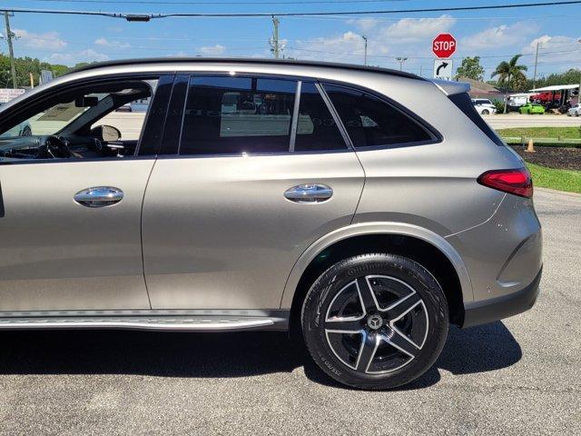 new 2024 Mercedes-Benz GLC 300 car, priced at $63,295