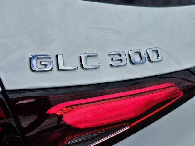 new 2025 Mercedes-Benz GLC 300 car, priced at $58,235