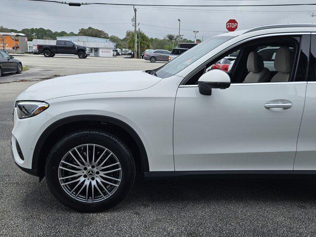 new 2025 Mercedes-Benz GLC 300 car, priced at $51,385