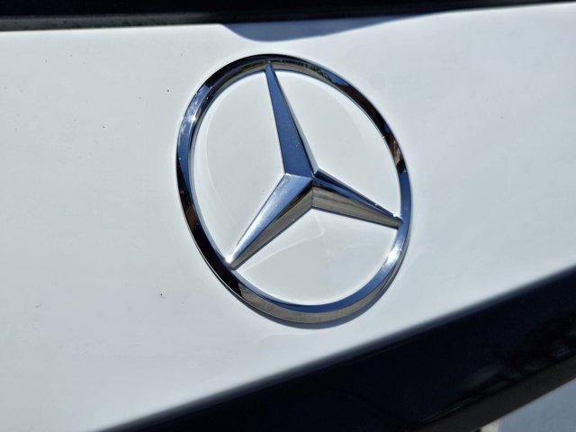 new 2025 Mercedes-Benz GLC 300 car, priced at $59,305