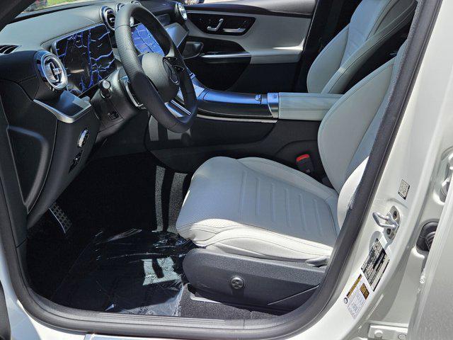 new 2025 Mercedes-Benz GLC 300 car, priced at $59,305