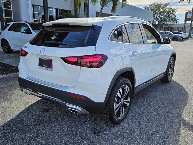 new 2025 Mercedes-Benz GLA 250 car, priced at $45,845