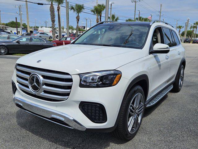 new 2025 Mercedes-Benz GLS 450 car, priced at $91,800
