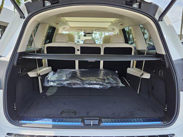 new 2025 Mercedes-Benz GLS 450 car, priced at $91,800