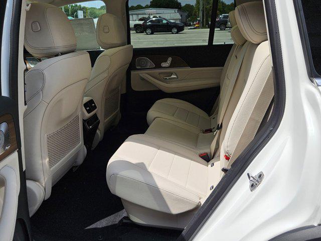 new 2025 Mercedes-Benz GLS 450 car, priced at $91,800