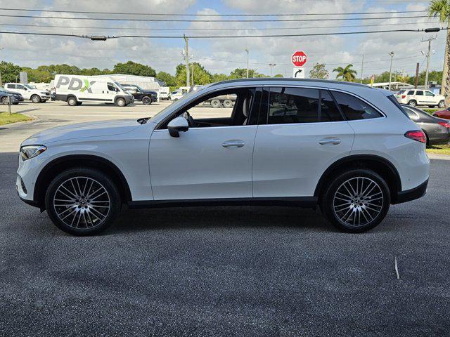 new 2025 Mercedes-Benz GLC 300 car, priced at $54,735