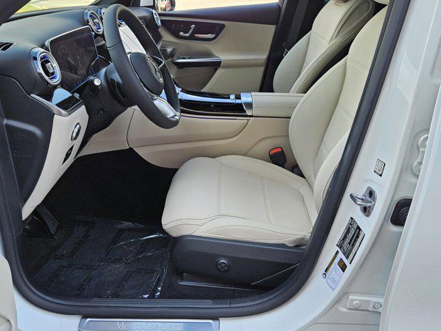 new 2025 Mercedes-Benz GLC 300 car, priced at $54,735