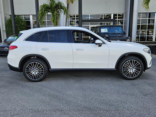 new 2025 Mercedes-Benz GLC 300 car, priced at $54,735