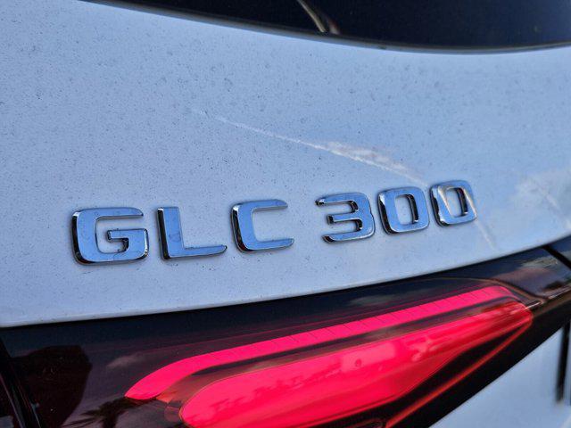 new 2025 Mercedes-Benz GLC 300 car, priced at $54,735