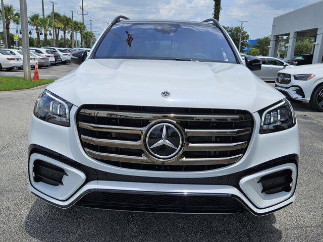new 2025 Mercedes-Benz GLS 580 car, priced at $122,675