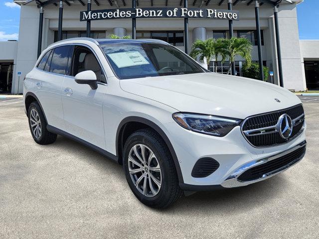 new 2025 Mercedes-Benz GLC 300 car, priced at $55,690