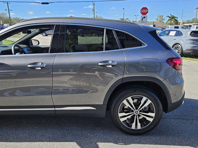 new 2025 Mercedes-Benz GLA 250 car, priced at $48,095