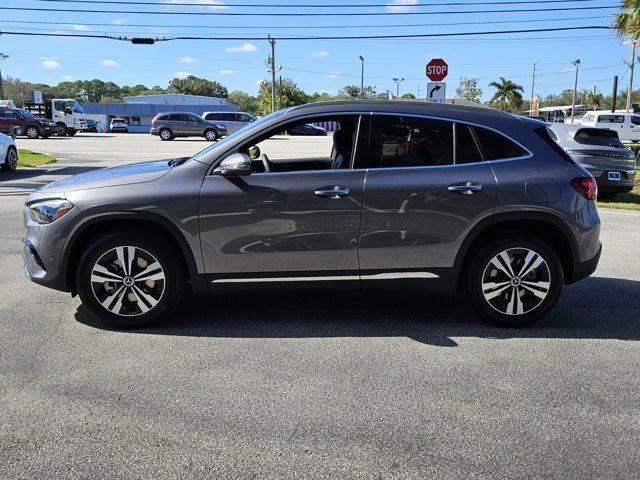 new 2025 Mercedes-Benz GLA 250 car, priced at $48,095