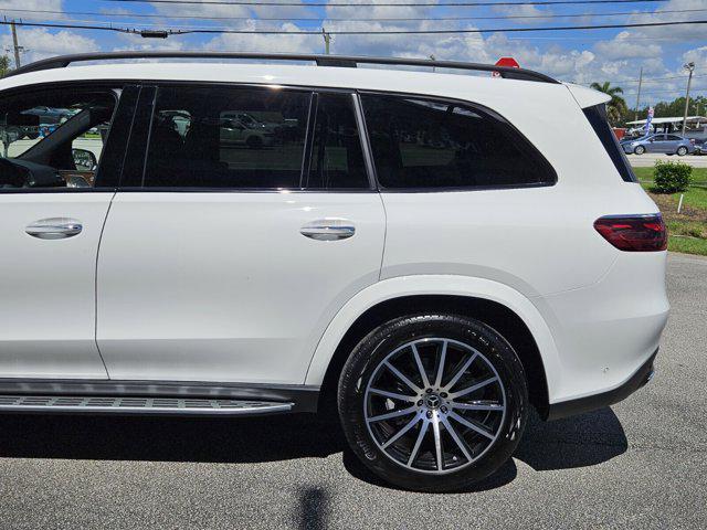 new 2025 Mercedes-Benz GLS 450 car, priced at $88,574