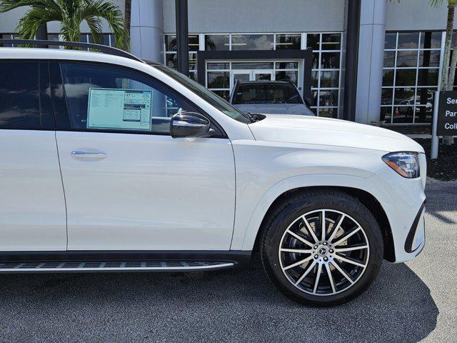 new 2025 Mercedes-Benz GLS 450 car, priced at $88,574