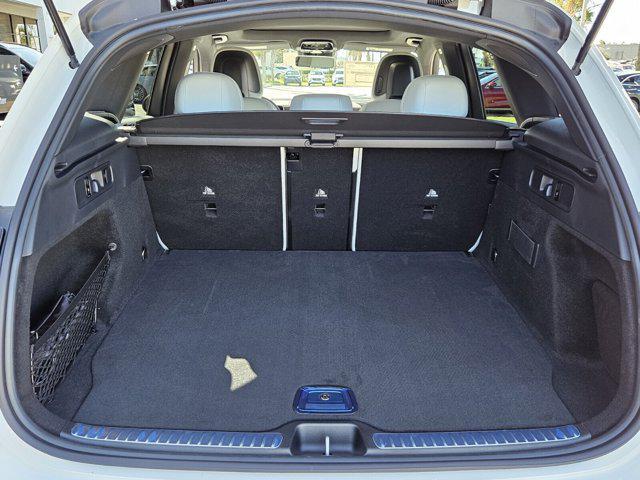 new 2026 Mercedes-Benz GLC 300 car, priced at $60,170