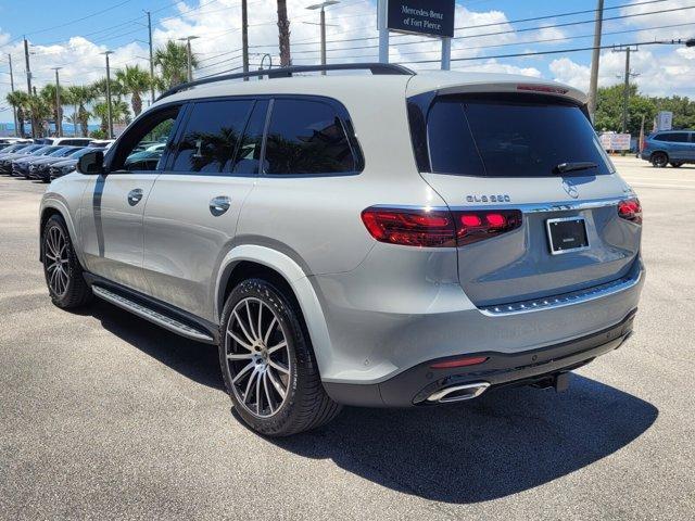 new 2024 Mercedes-Benz GLS 580 car, priced at $119,040