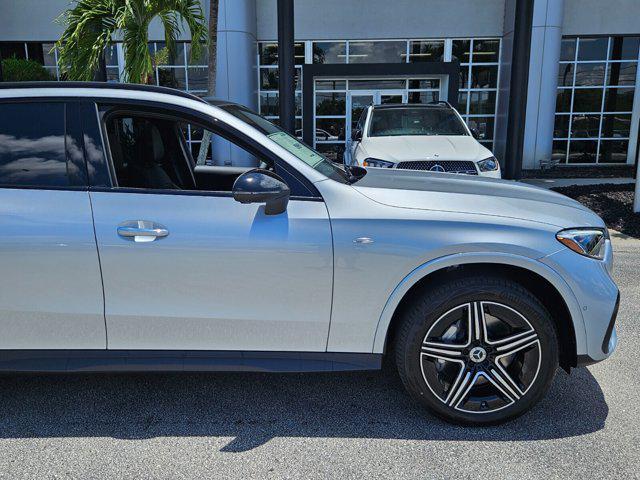 new 2025 Mercedes-Benz GLC 350e car, priced at $69,900