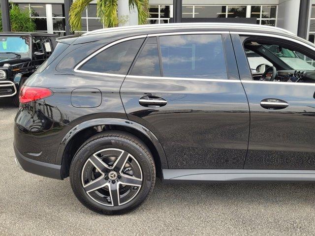 new 2024 Mercedes-Benz GLC 300 car, priced at $54,835