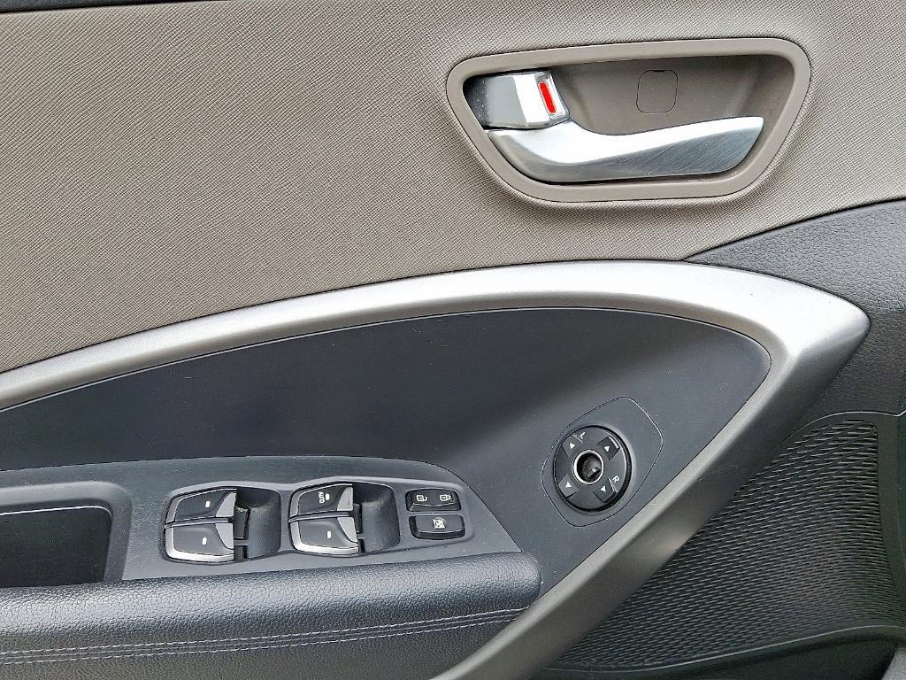 used 2013 Hyundai Santa Fe car, priced at $8,266
