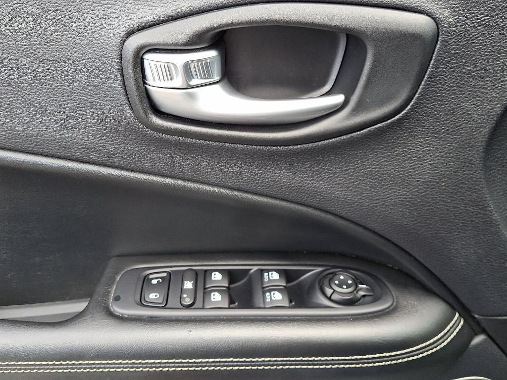 used 2021 Jeep Compass car, priced at $19,224