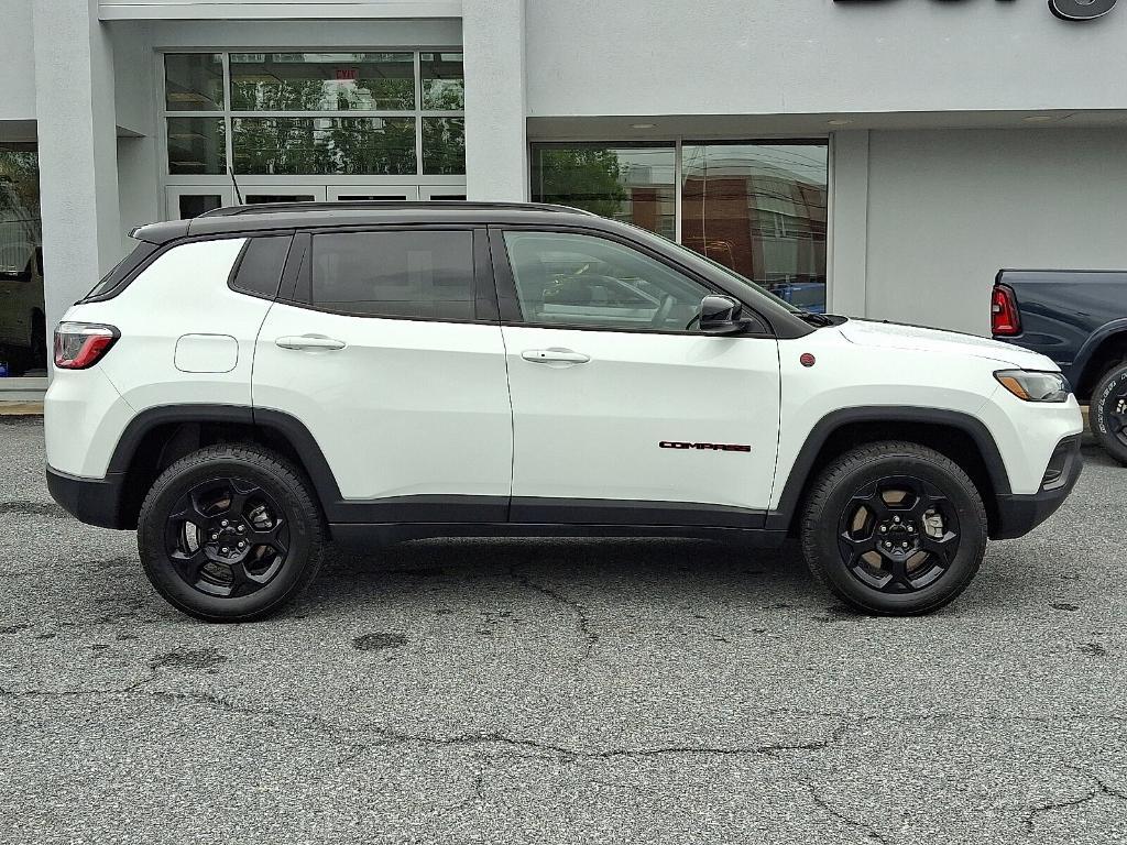 used 2024 Jeep Compass car, priced at $23,924