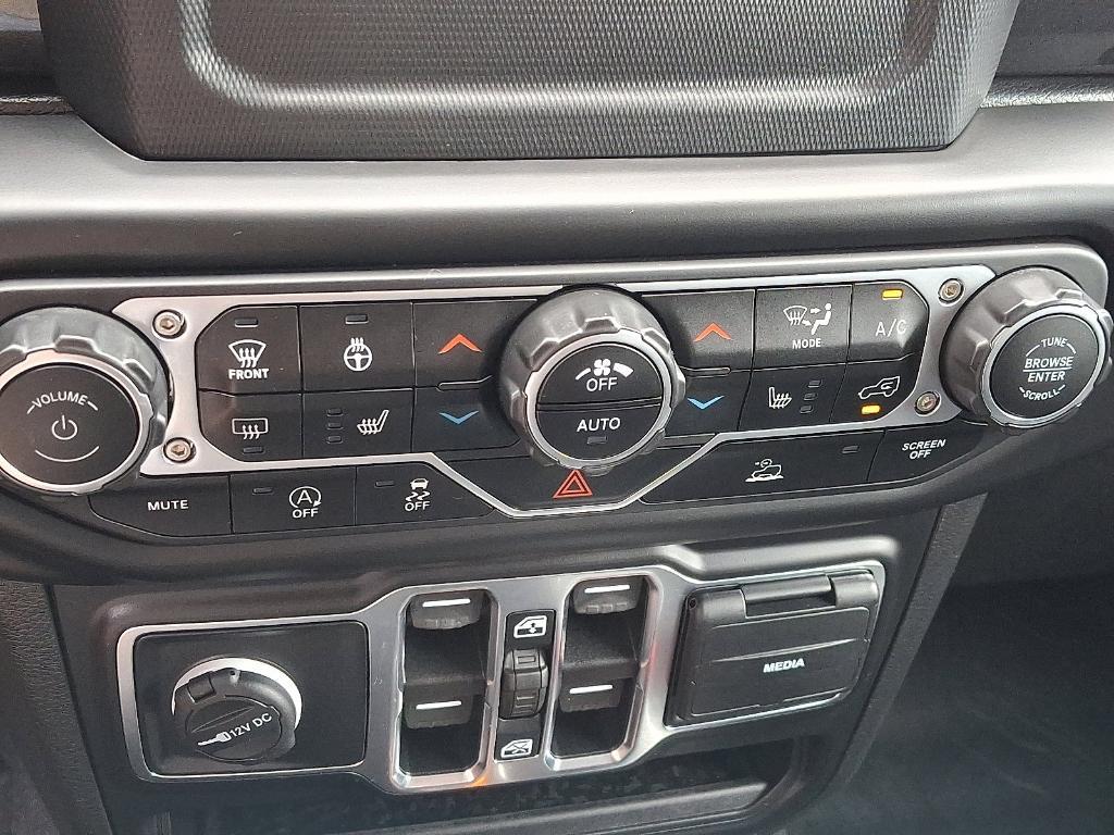 used 2021 Jeep Wrangler Unlimited car, priced at $32,946