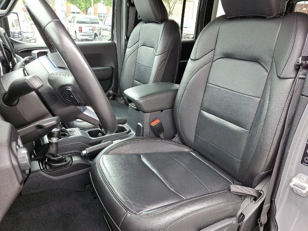 used 2021 Jeep Wrangler Unlimited car, priced at $32,946