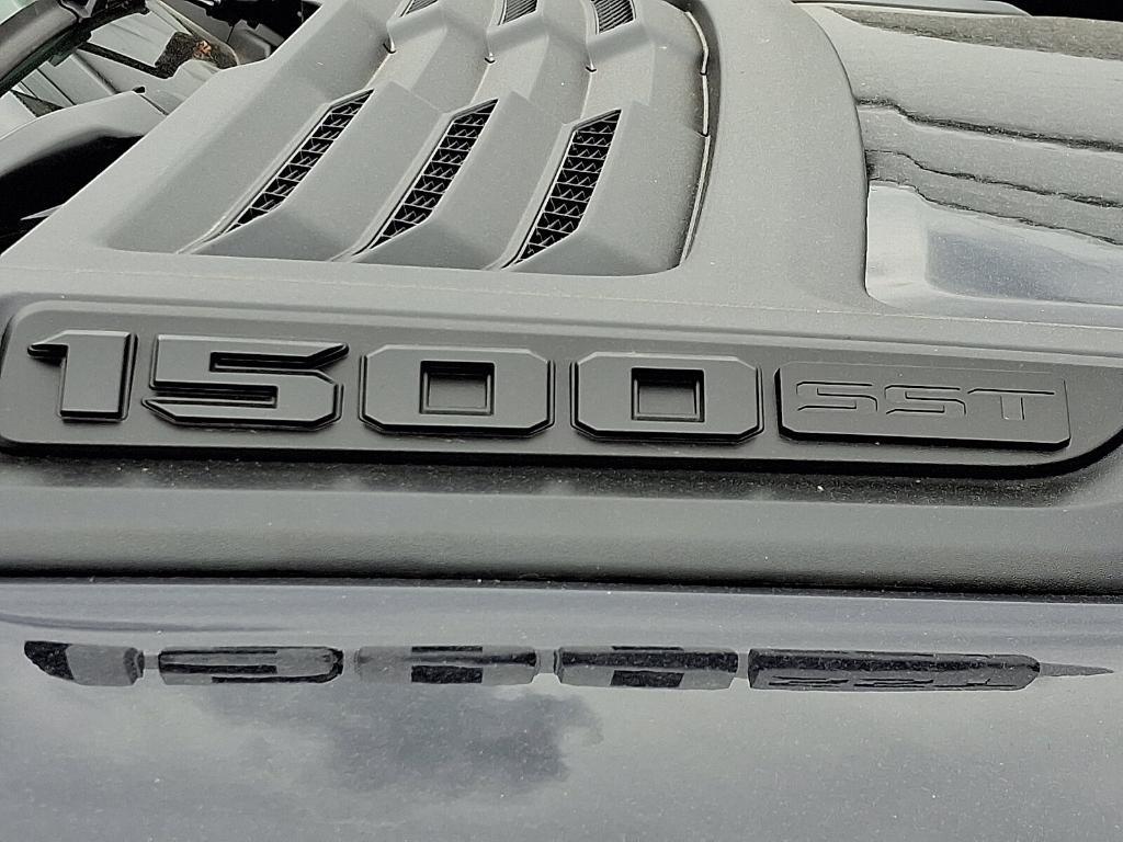 new 2025 Ram 1500 car, priced at $76,930