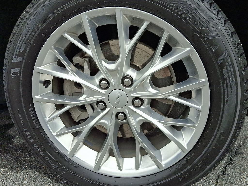 used 2021 Jeep Grand Cherokee L car, priced at $36,963