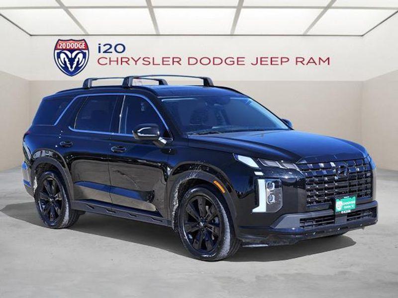 used 2023 Hyundai Palisade car, priced at $35,764