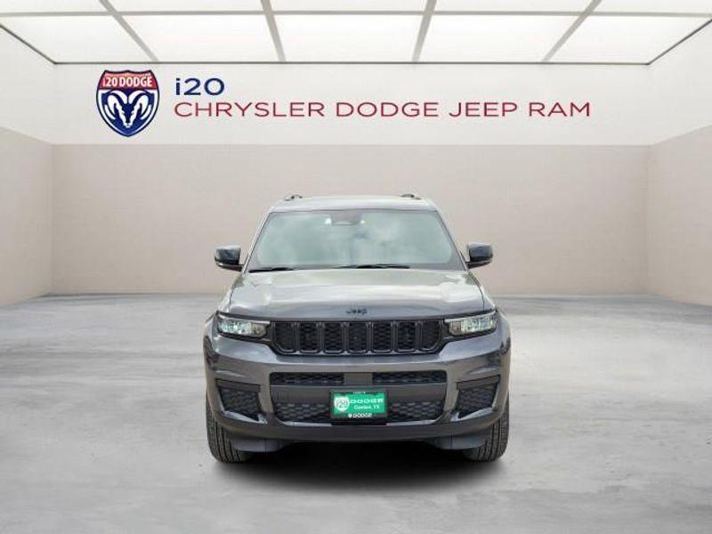 new 2024 Jeep Grand Cherokee L car, priced at $46,719