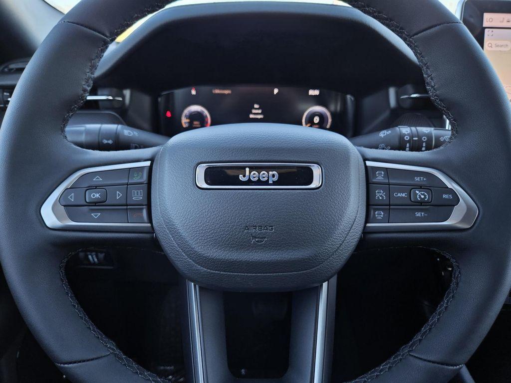 new 2025 Jeep Compass car, priced at $36,976