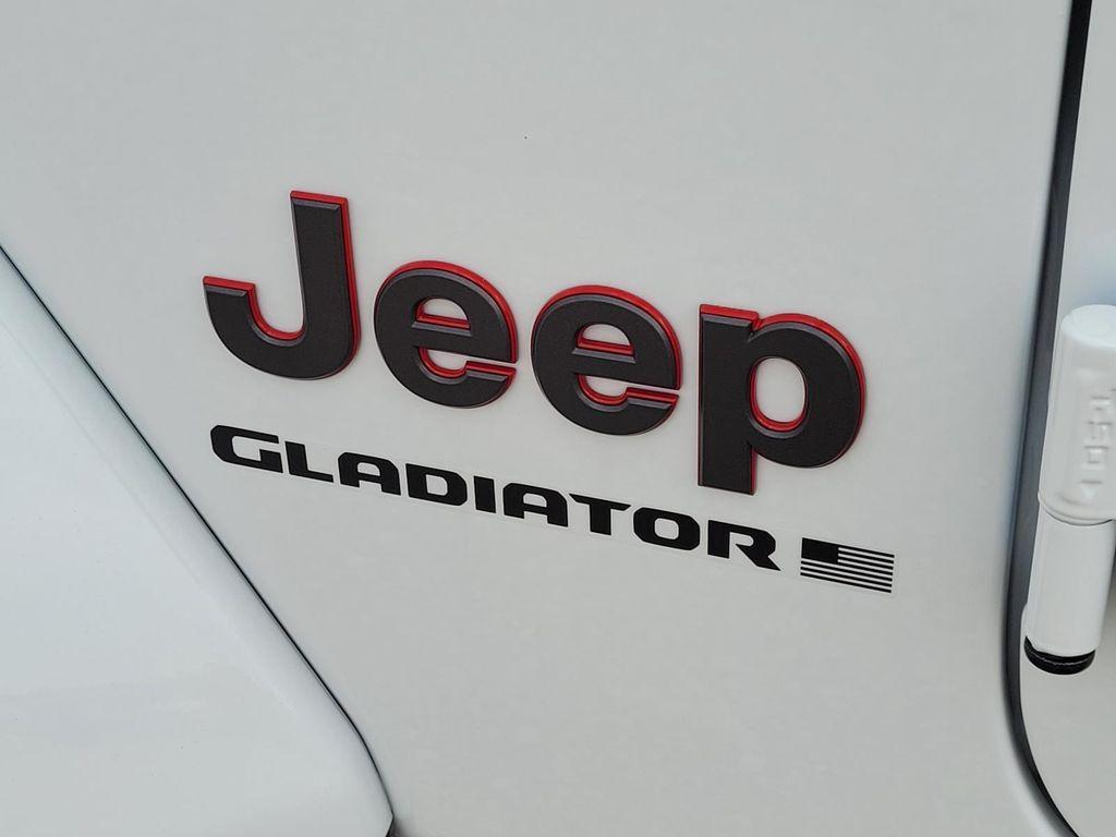 new 2024 Jeep Gladiator car, priced at $62,426