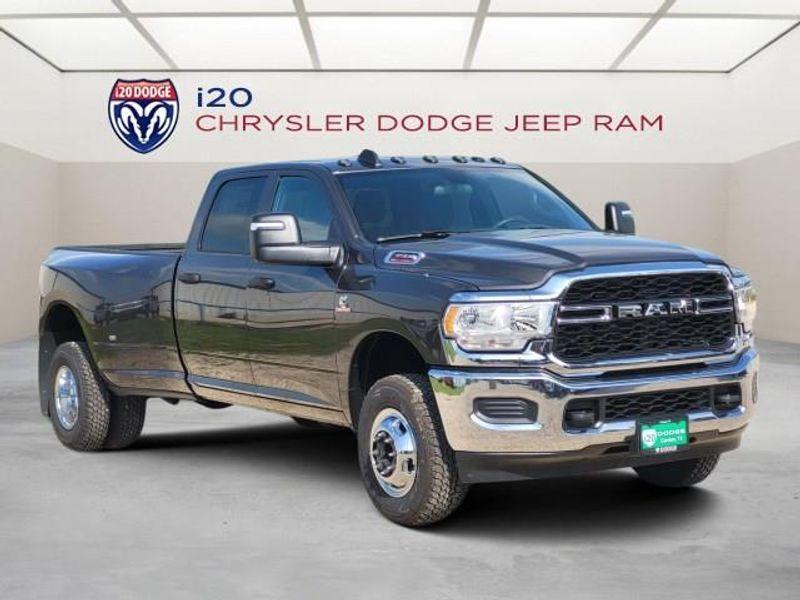 new 2024 Ram 3500 car, priced at $65,467