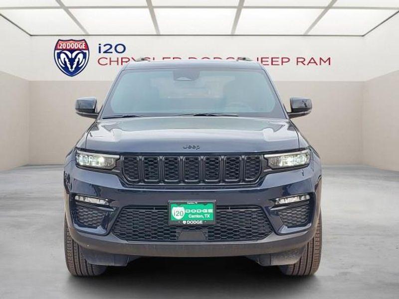 new 2024 Jeep Grand Cherokee car, priced at $51,995