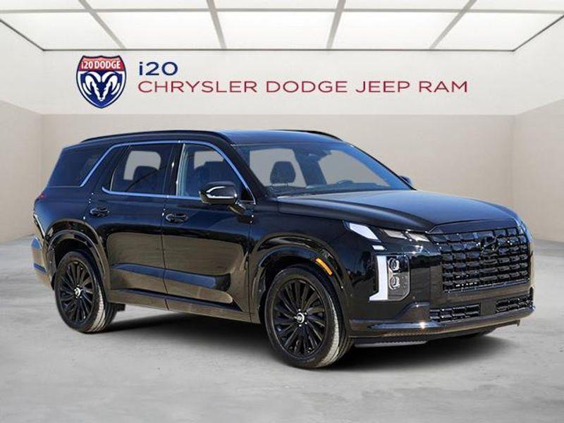 used 2024 Hyundai Palisade car, priced at $47,883