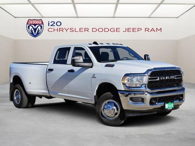 new 2024 Ram 3500 car, priced at $61,267