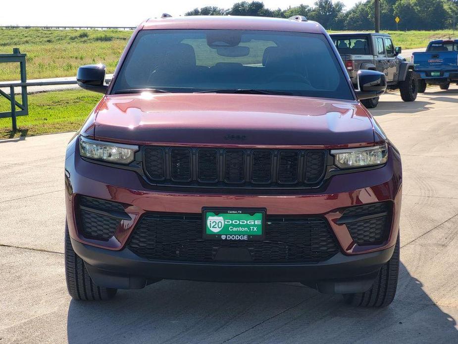 new 2024 Jeep Grand Cherokee car, priced at $45,976