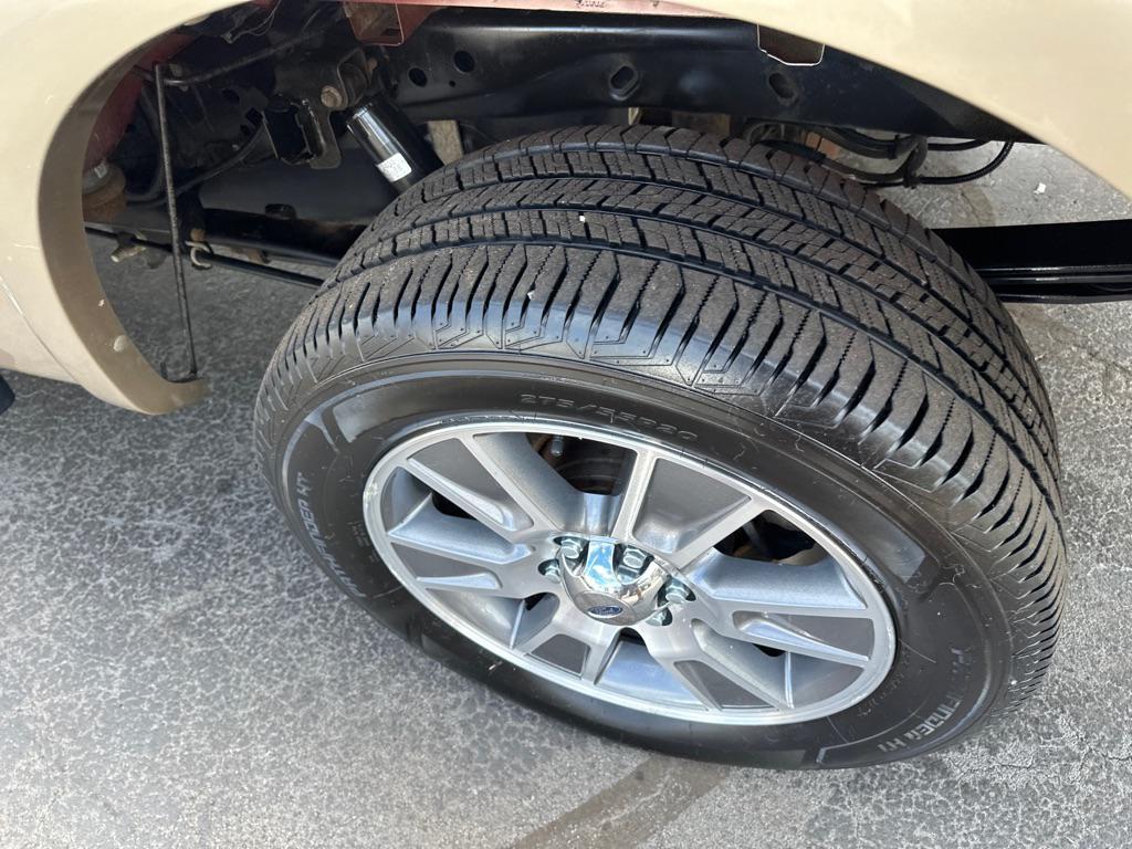 used 2013 Ford F-150 car, priced at $13,900