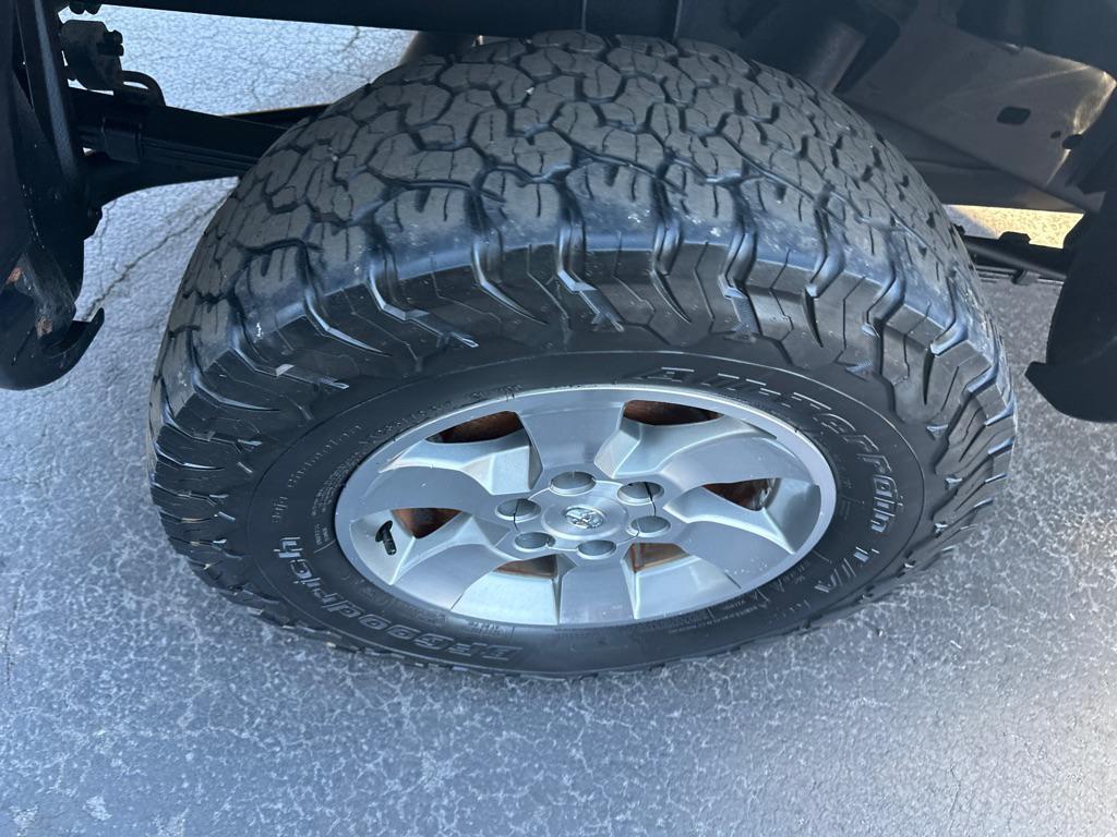 used 2014 Toyota Tacoma car, priced at $17,900