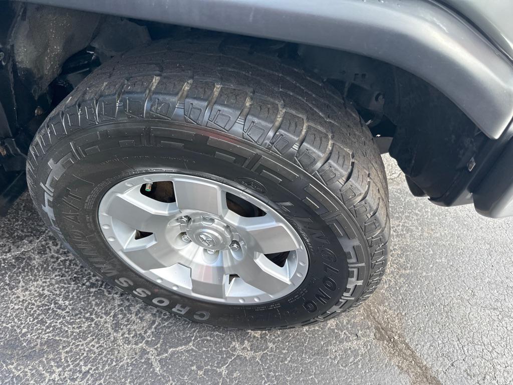 used 2010 Toyota FJ Cruiser car, priced at $13,900