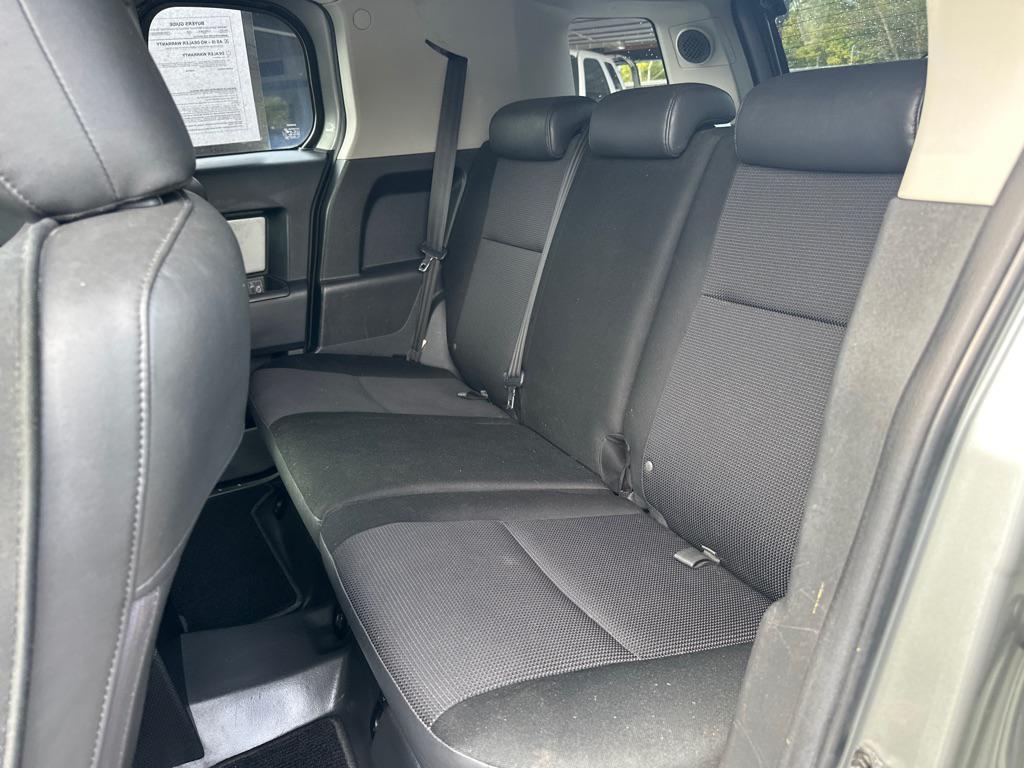 used 2010 Toyota FJ Cruiser car, priced at $13,900