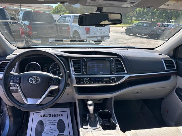 used 2016 Toyota Highlander car, priced at $15,900