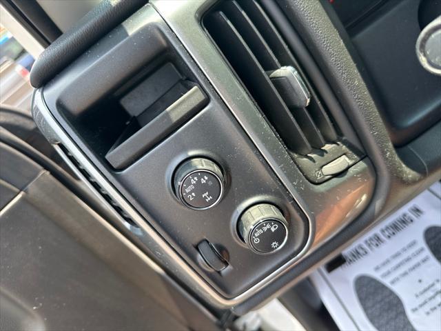 used 2015 Chevrolet Silverado 1500 car, priced at $18,900