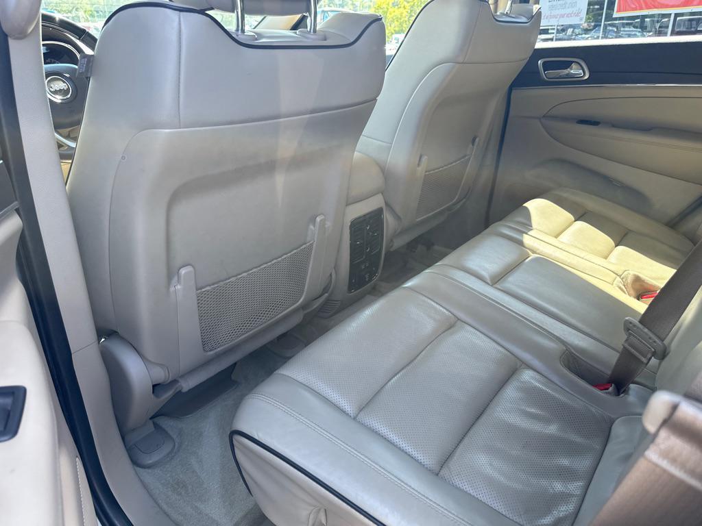 used 2017 Jeep Grand Cherokee car, priced at $13,900